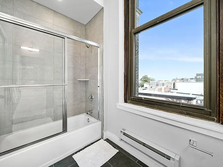Smith School — Photo 15