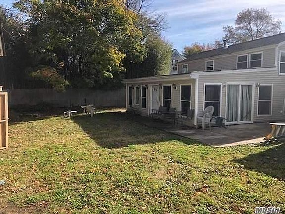 2nd image of 21 Marlboro Dr