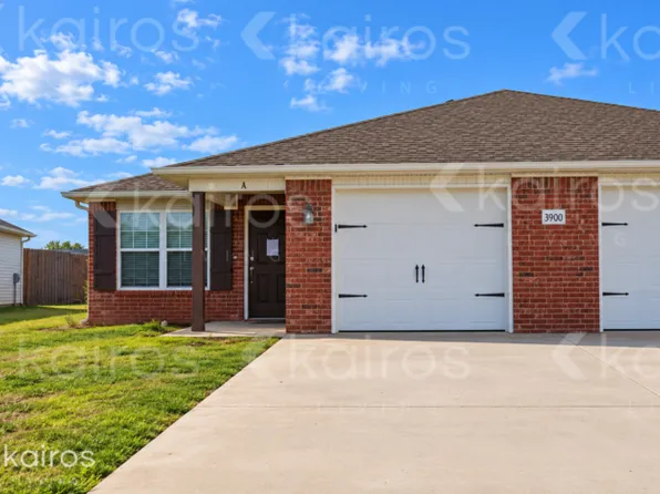 3900 Thomas St #A, Siloam Springs, AR 72761