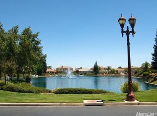 3204 Edgeview Dr, Modesto, CA 95355