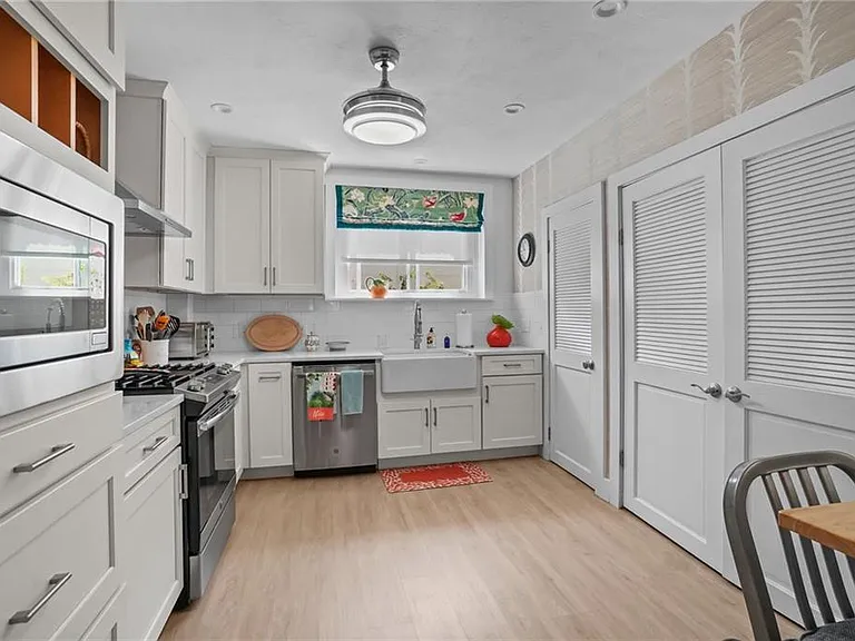 26 Narragansett Ave #4 — Photo 7