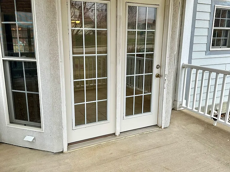 320 Holland Rd — Photo 18