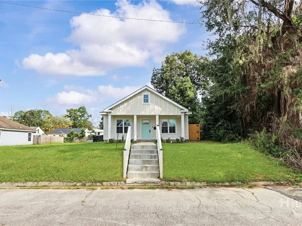 1520 E 56th Street, Savannah, GA 31404