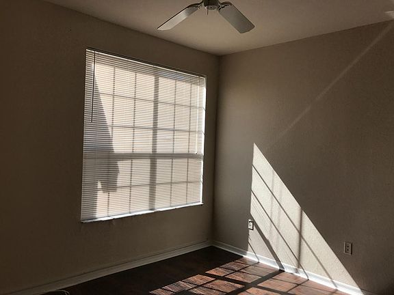 4th image of 10554 White Lake Ct