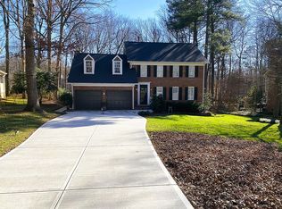 1809 Lodestar Dr, Raleigh, NC 27615