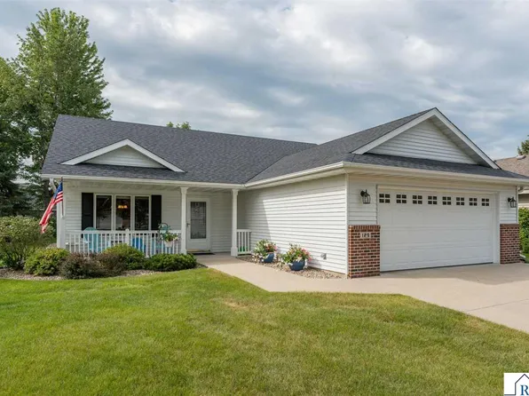 129 Cameo Ln, Mankato, MN 56001