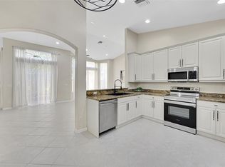 5875 NW 119th Dr, Coral Springs, FL 33076