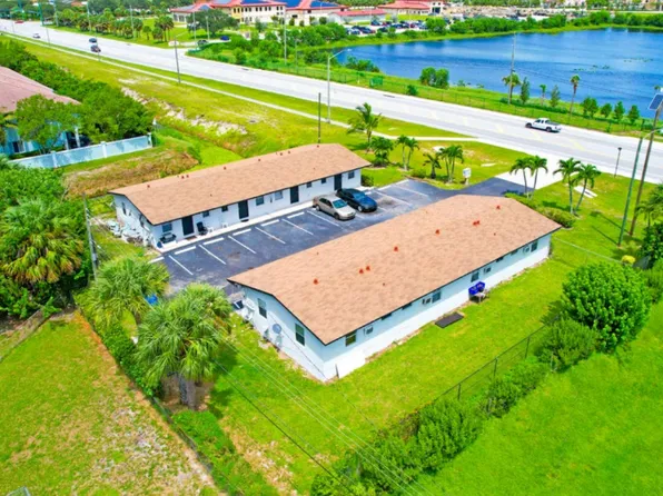 1681 Silver Beach Rd, Riviera Beach, FL