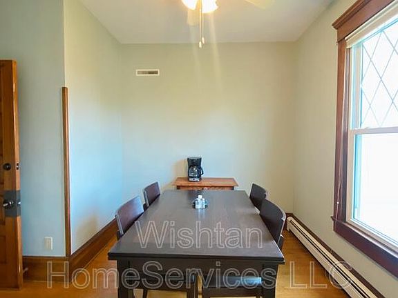 3rd image of 538 N Randolph St #2