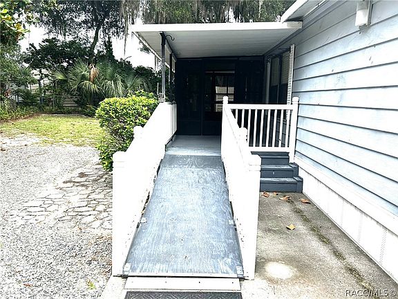 5th image of 3935 E Lake Park Dr