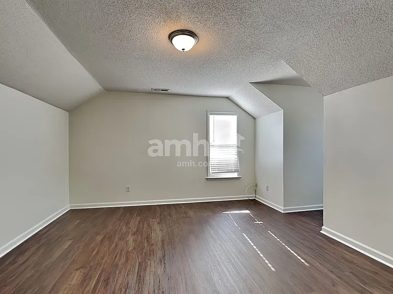 5320 Sahalee Way — Photo 13