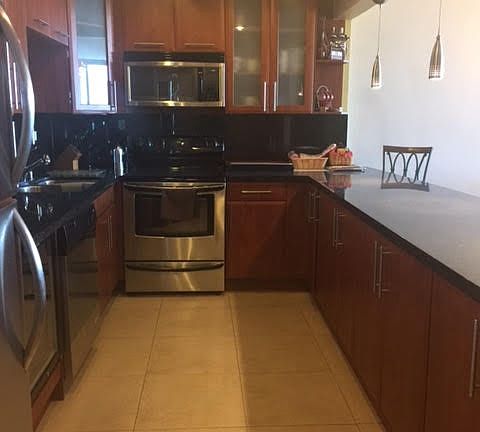 4th image of 19370 Collins Ave APT 1415