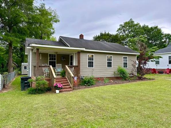 408 W 5th St, Waynesboro, GA 30830