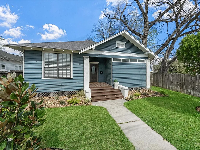 309 Pecore St — Photo 4
