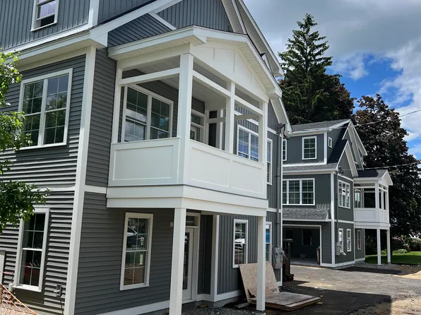 796 Central Avenue Unit A FRONT, Dover, NH 03820