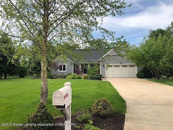 2nd image of 7315 Cross Creek Dr