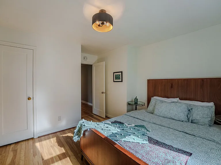 8109 SE Lorry Ave — Photo 23