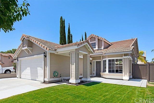 1st image of 30641 Lake Pointe Dr