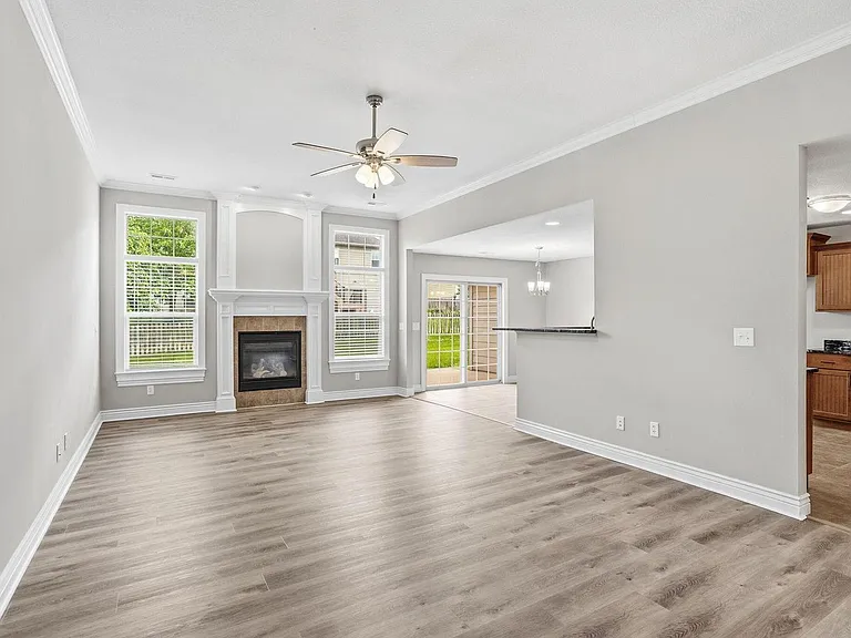 3002 Ballard Mill Dr — Photo 3