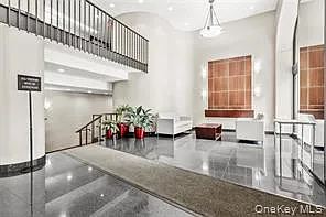 15 Stewart Pl #3D — Photo 5