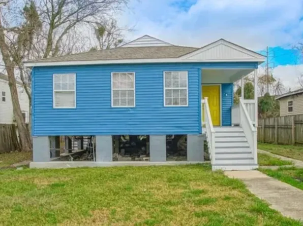 3017-3019 Music St, New Orleans, LA 70122