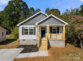 517 W Pine St, Maiden, NC 28650