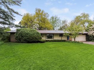 2061 Okemos Dr SE, Grand Rapids, MI 49506