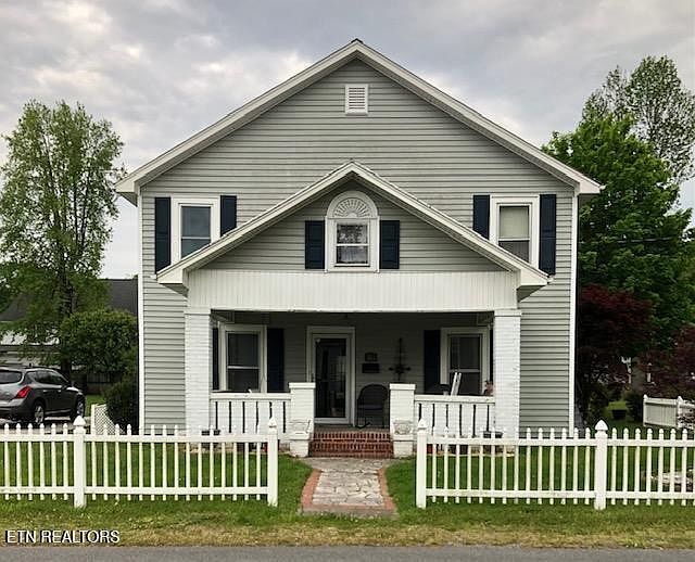 1st image of 343 Elm St