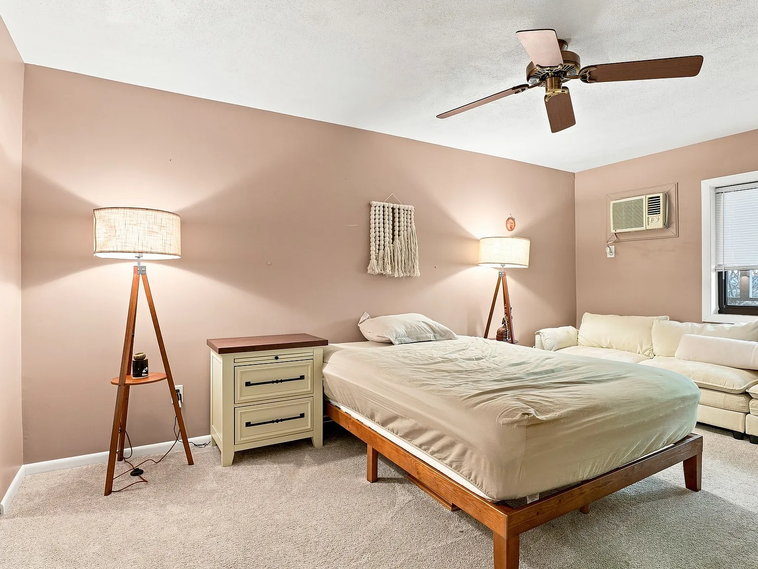 2 bed, 1172 sqft, $3,000 — Photo 4