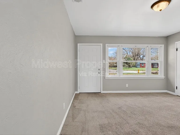 12035 Krenning Ln — Photo 17