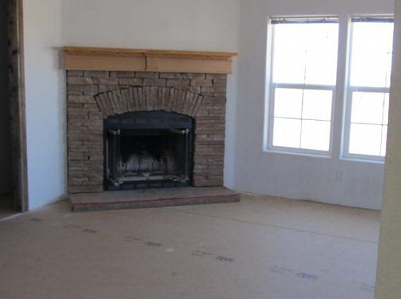 2nd image of 1380 N Liberty Ln