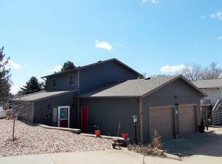 109 Parkview Pl, Yankton, SD 57078