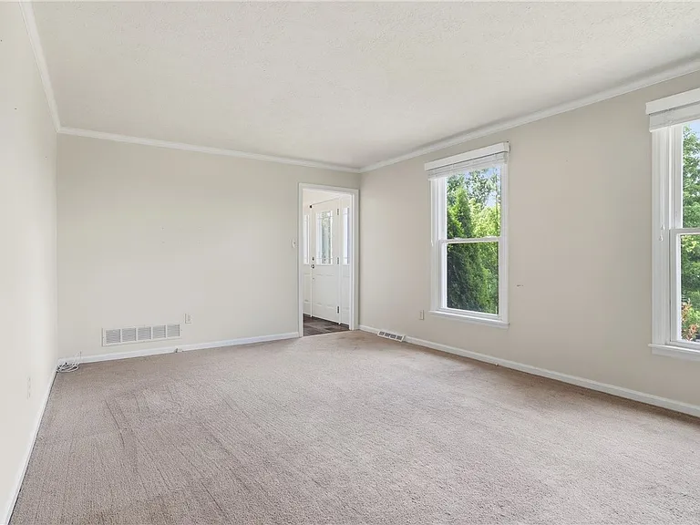 1519 Hastings Mill Rd — Photo 6