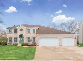 741 Mather Ln, Batavia, IL 60510