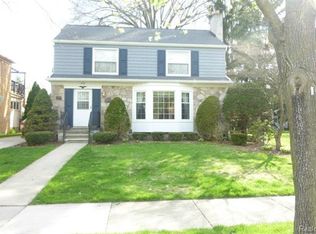848 Claremont St, Dearborn, MI 48124