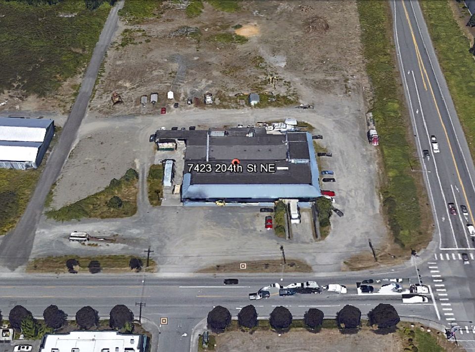 1st image of 7423 204th St NE