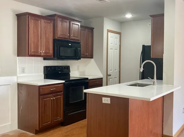 Weaver Creek Apartments