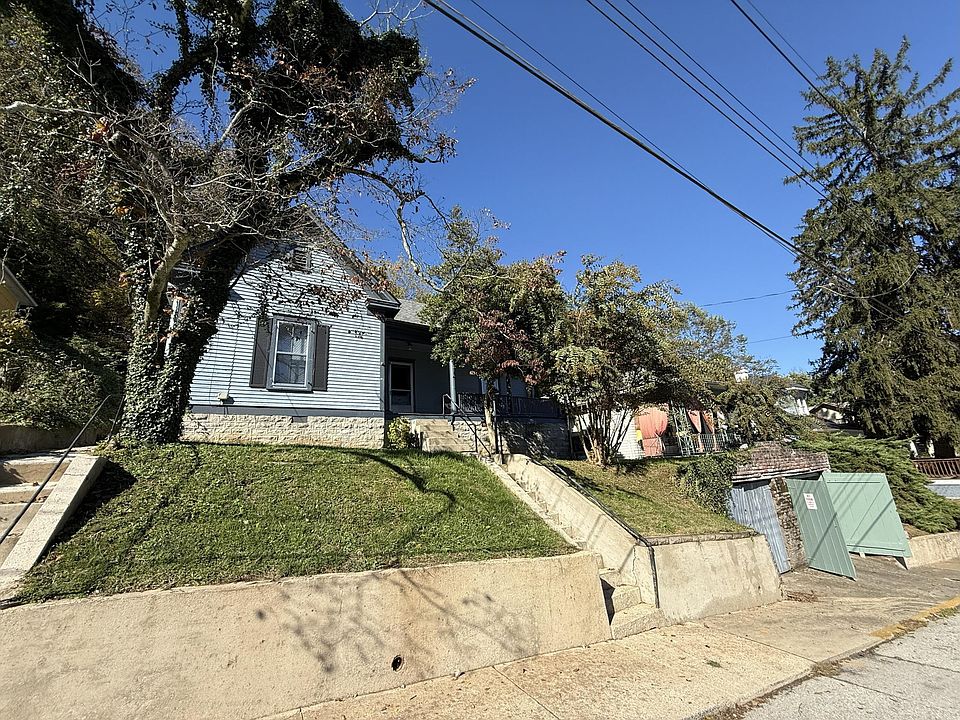 1st image of 404 Ewing St