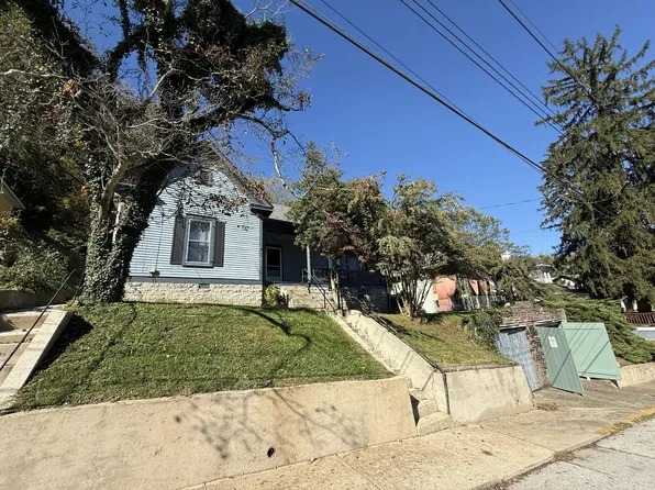 404 Ewing St, Frankfort, KY 40601