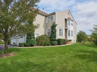 49 Bismark St, Tinton Falls, NJ 07712