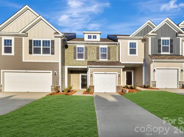 816 Earhart St NW, Concord, NC 28027