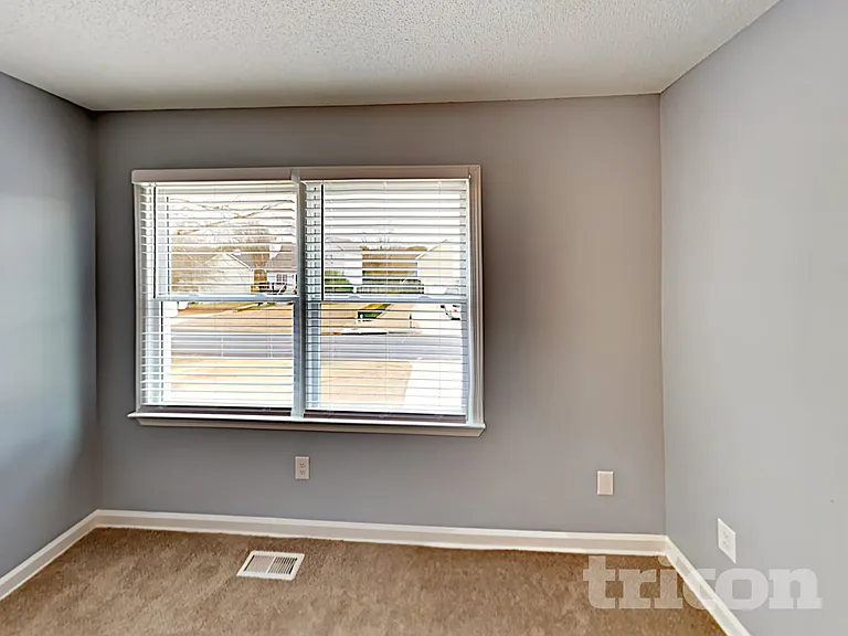 4860 Country Cove Way — Photo 13