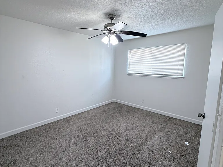 460 N Calaveras St #101 — Photo 3