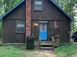 128 W Ridge Cir, Leroy, MI 49655