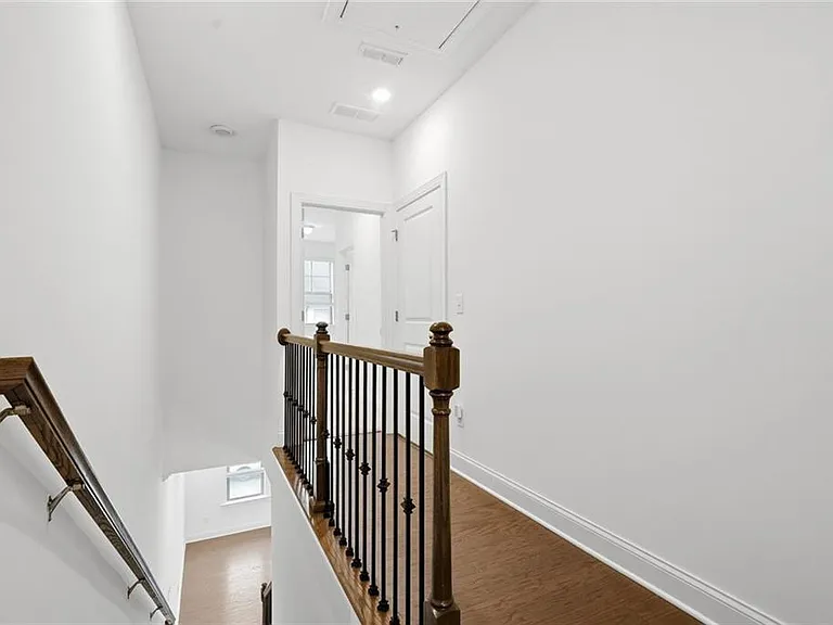 2438 Figaro Dr — Photo 10