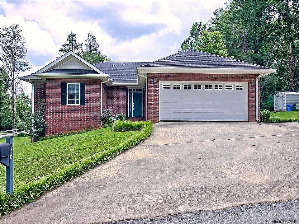 Driveway into Garage