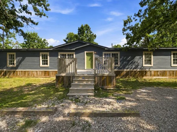 17403 Walnut Ln, Magnolia, TX 77355