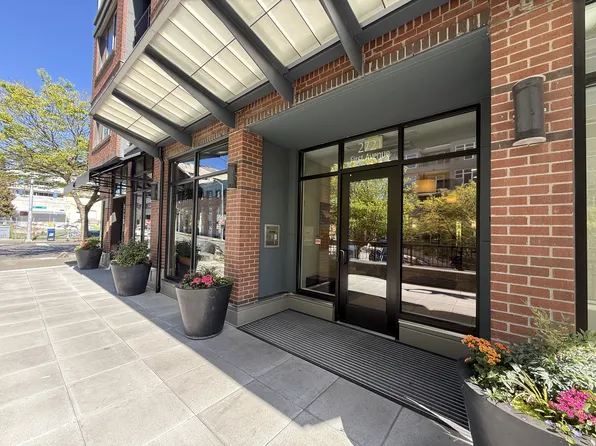 2721 1st Ave Unit 1004, Seattle, WA 98121