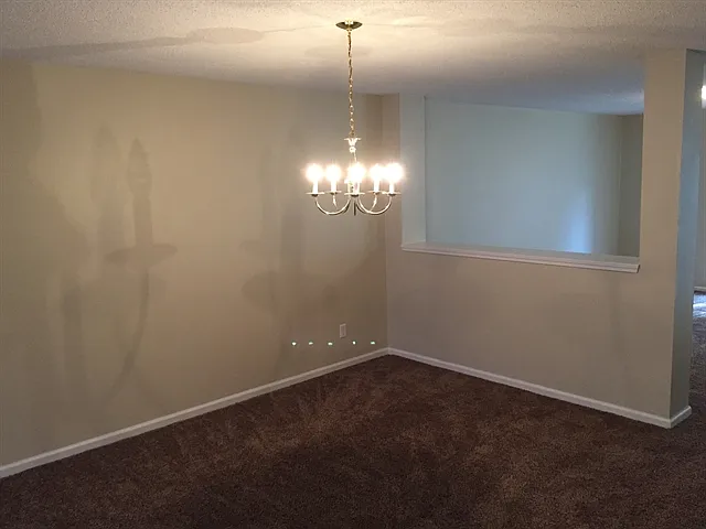 11 Lake Shore Blvd — Photo 6