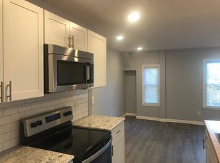 303 Oak St APT 2, Syracuse, NY 13203